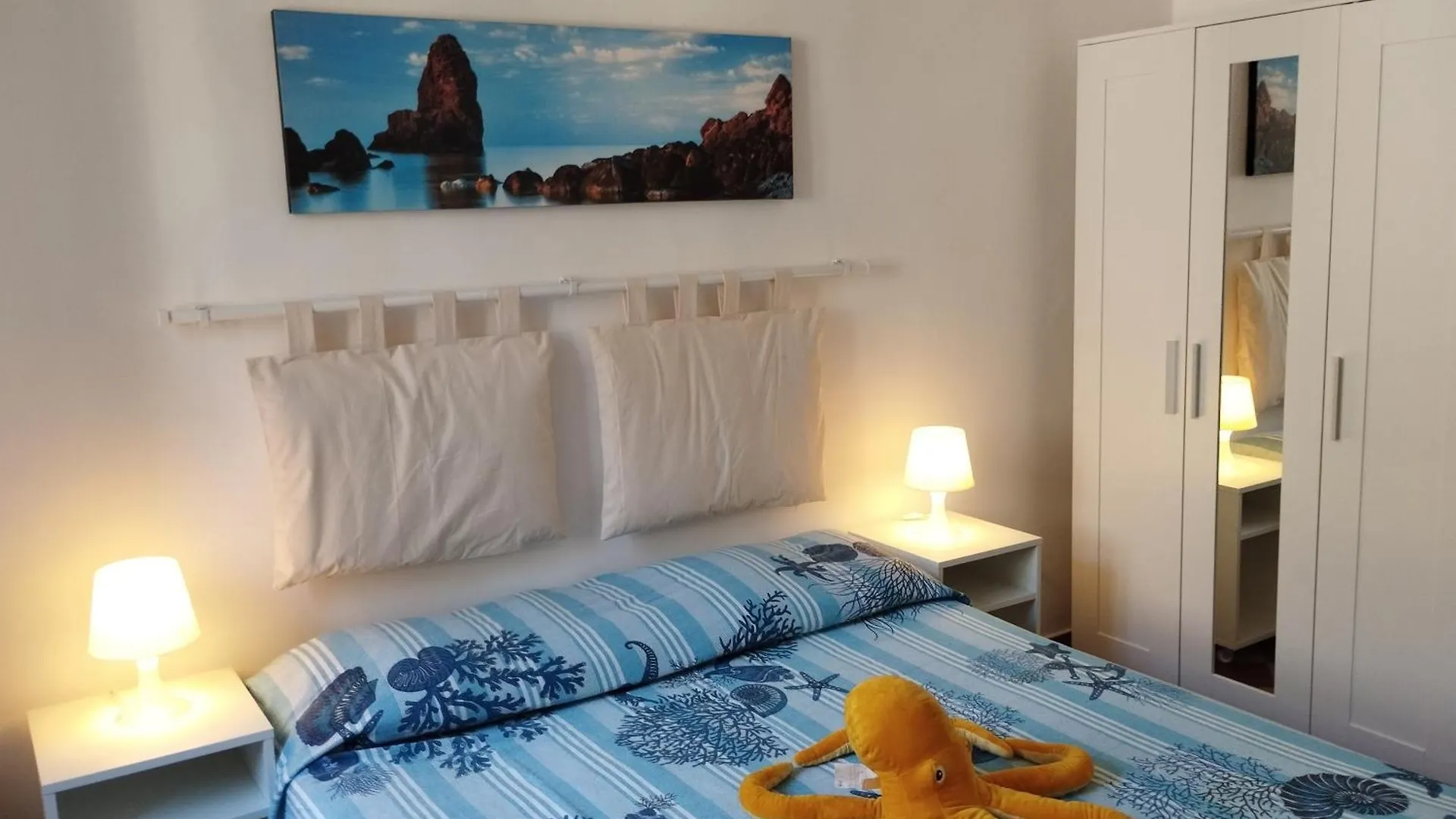 Andrea'S Guesthouse 카타니아