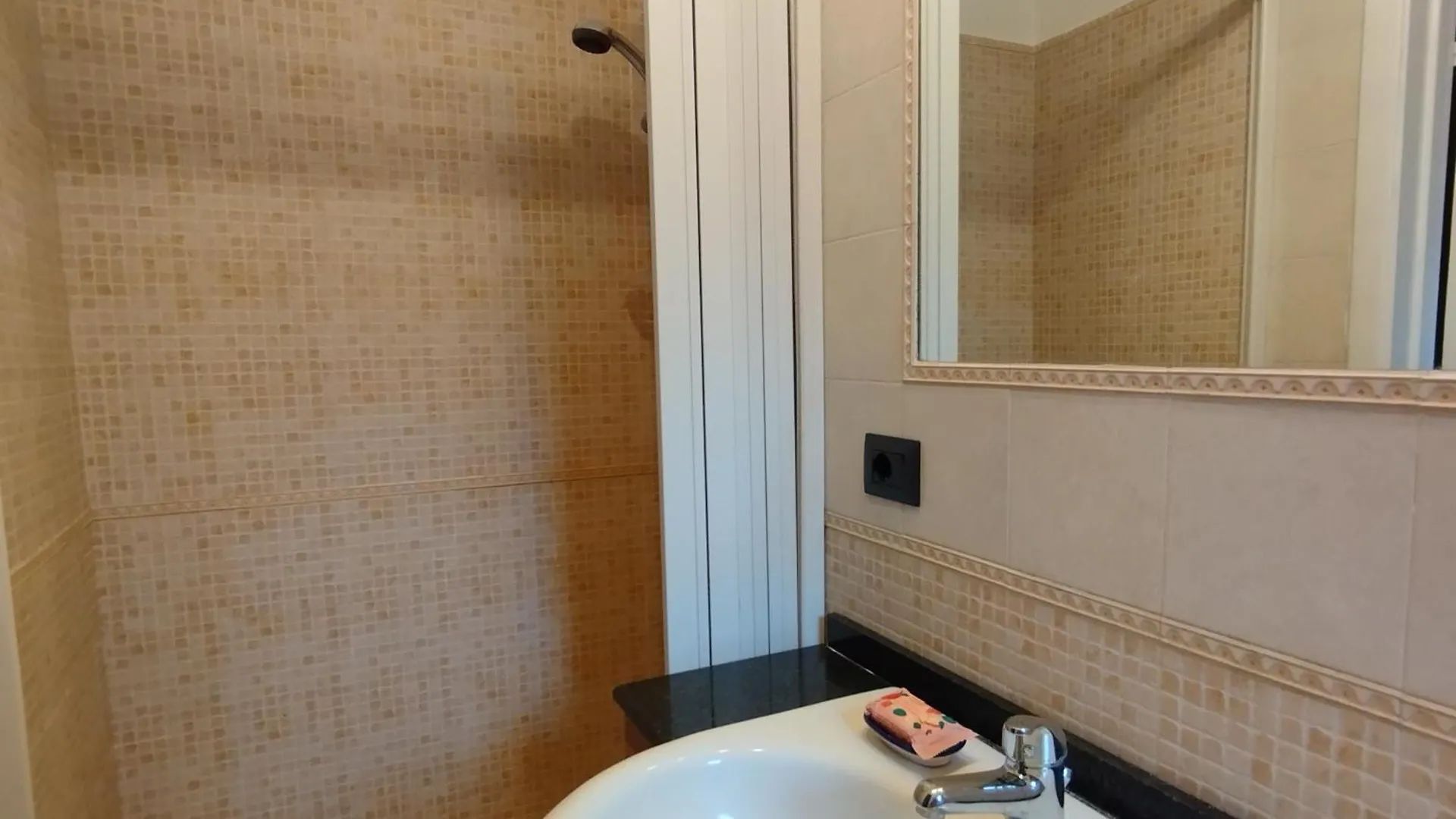 קטאניה Andrea'S Guesthouse